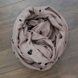 Infinity scarf